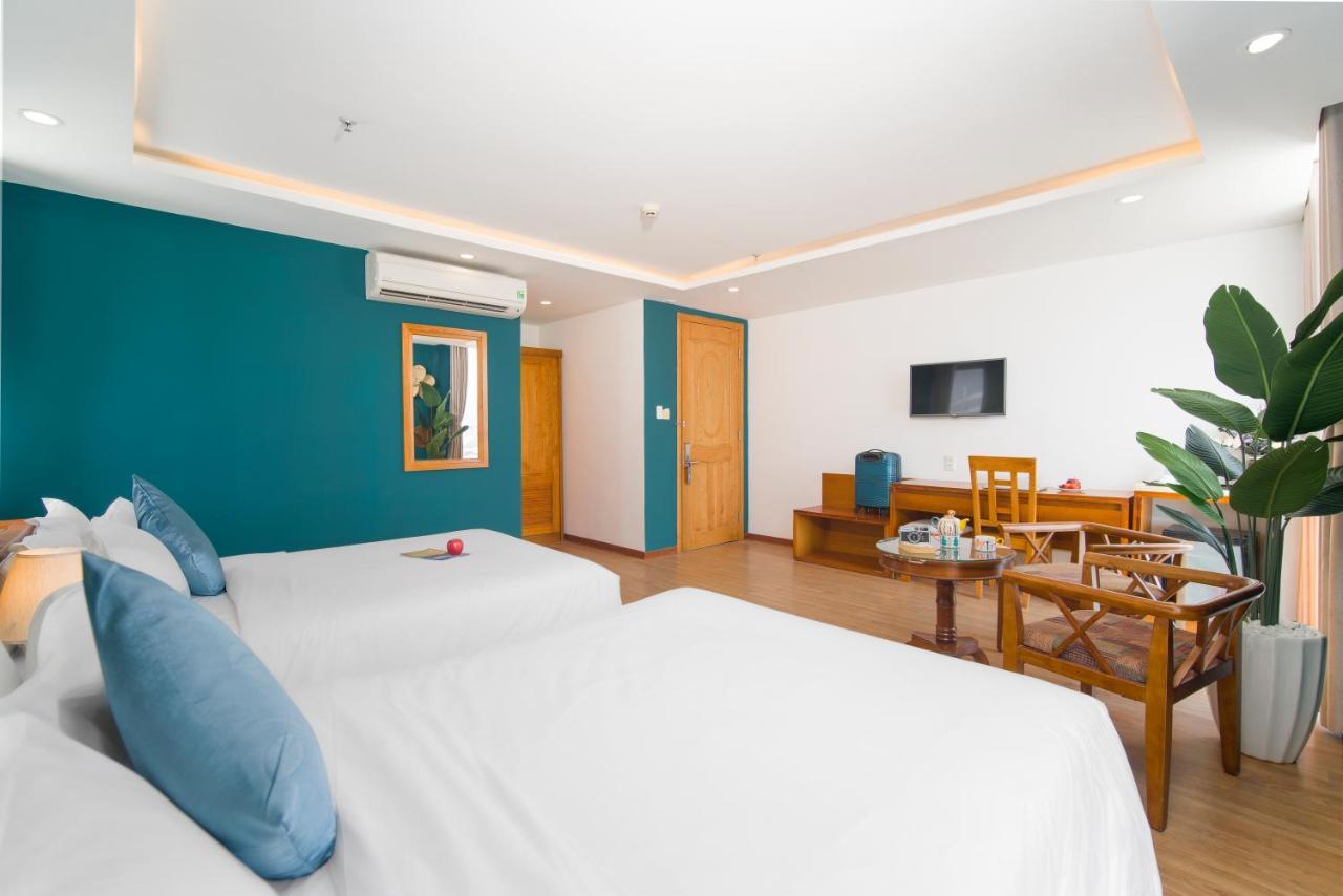 Merry Land Hotel Da Nang Bagian luar foto