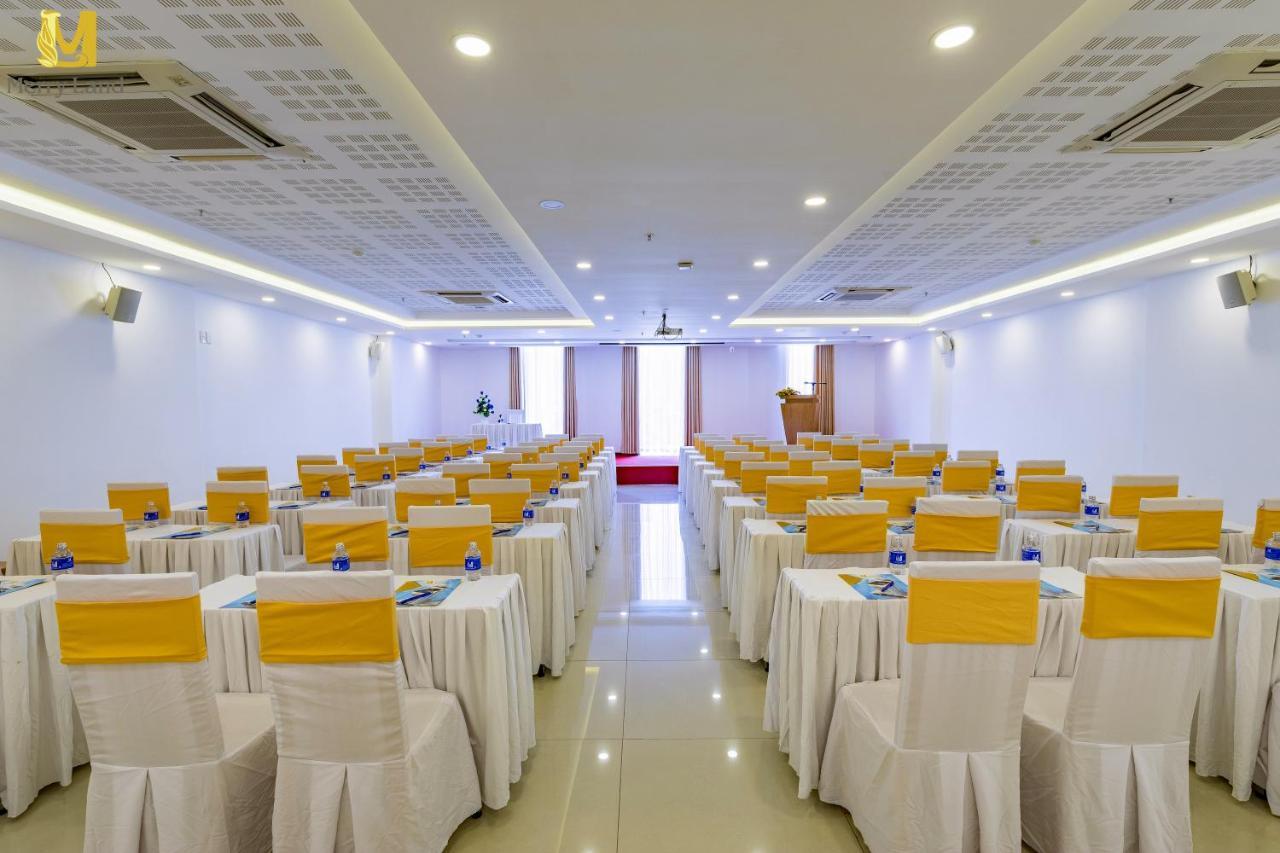 Merry Land Hotel Da Nang Bagian luar foto